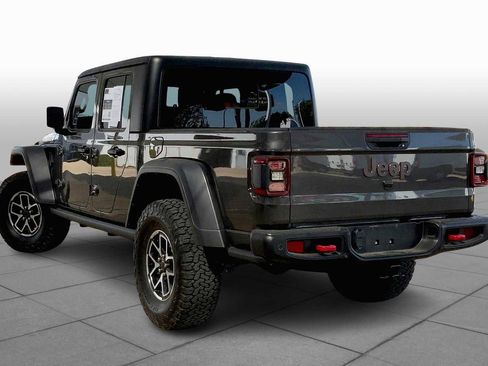 Used 2024 Jeep Gladiator Rubicon w/ Safety Group image 11