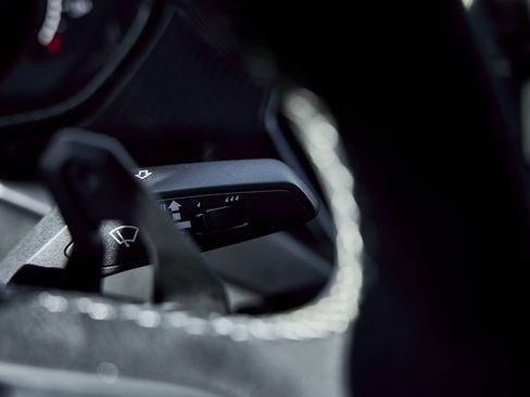 Used 2024 Lamborghini Urus Performante image 74