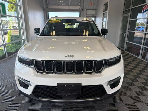Used 2022 Jeep Grand Cherokee Limited 4xe AWD/4WD image 2