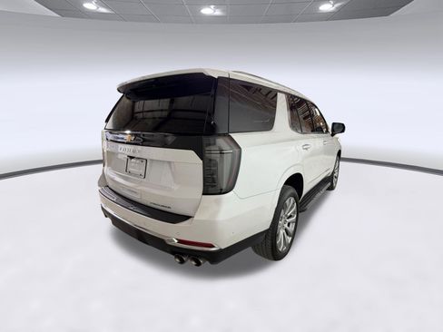 Used 2025 Chevrolet Tahoe Premier AWD/4WD image 8