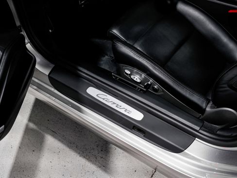 Used 2012 Porsche 911 Carrera image 24