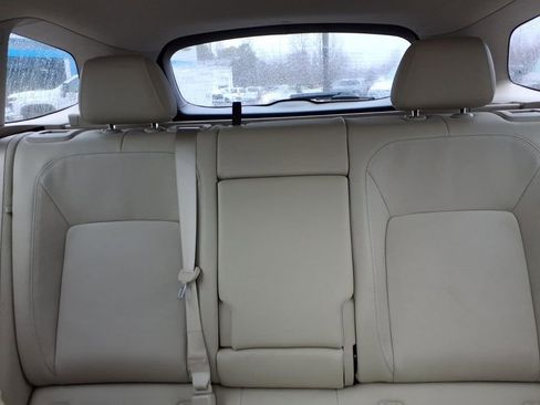 Used 2018 Buick Regal Essence w/ Driver Confidence Package #1 image 11