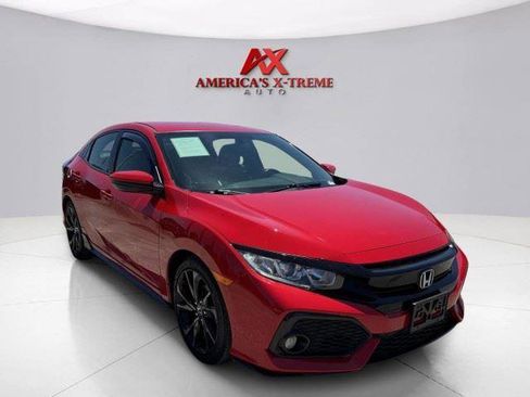 Used 2017 Honda Civic Sport image 7
