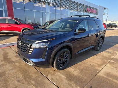 New 2026 Nissan Pathfinder SL w/ SL Premium Package