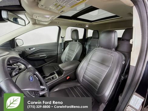Certified 2019 Ford Escape Titanium AWD/4WD image 22