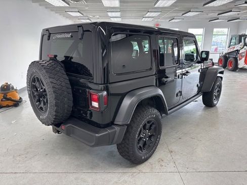 Used 2023 Jeep Wrangler Unlimited w/ Cold Weather Group AWD/4WD image 12