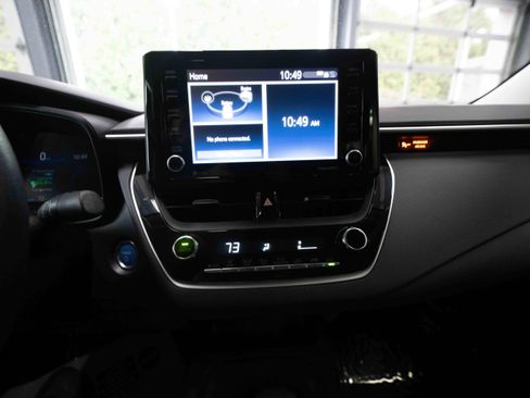 Used 2022 Toyota Corolla LE FWD image 17