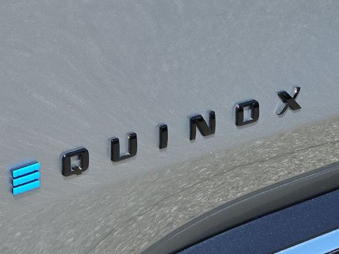 Used 2024 Chevrolet Equinox EV LT w/ LPO, Active Package FWD image 31