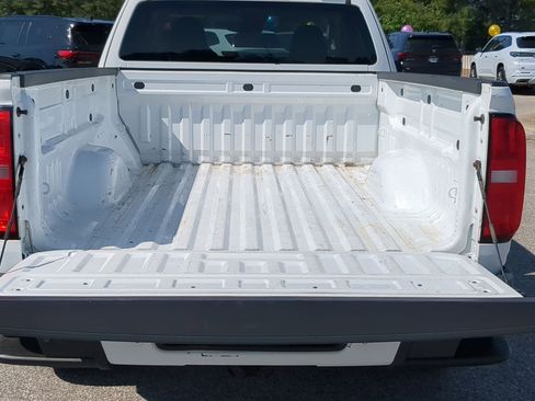 Used 2020 Chevrolet Colorado LT w/ Safety Package image 23