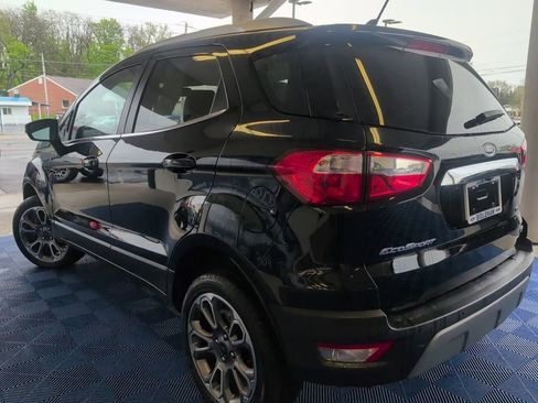 Used 2022 Ford EcoSport Titanium AWD/4WD image 4