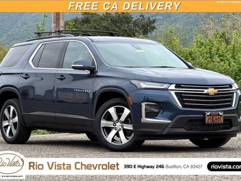 Certified 2023 Chevrolet Traverse LT w/ LT Premium Package image 1