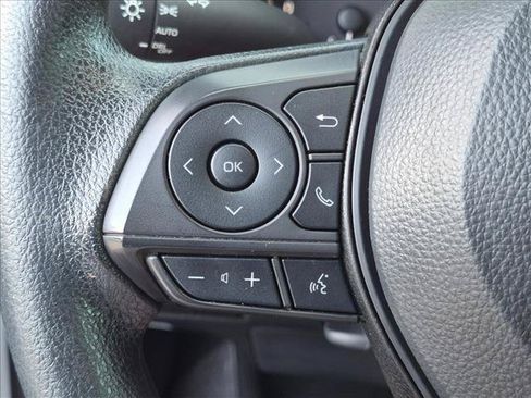 Used 2024 Toyota Corolla LE FWD image 14