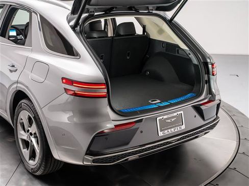 New 2026 Genesis GV70 2.5T Advanced AWD/4WD image 10