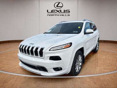 Used 2018 Jeep Cherokee Overland w/ Technology Group