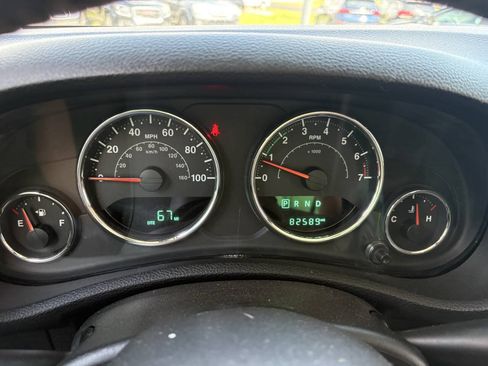 Used 2018 Jeep Wrangler Unlimited Sport S AWD/4WD image 26