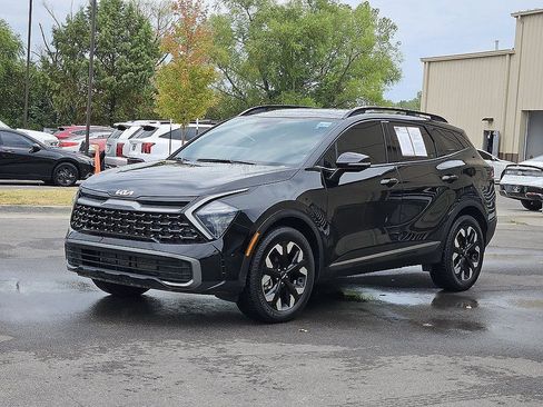 Used 2023 Kia Sportage X-Line w/ X-Line Premium Package AWD/4WD image 2