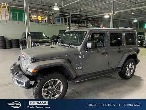 Used 2019 Jeep Wrangler Unlimited Sahara AWD/4WD image 1
