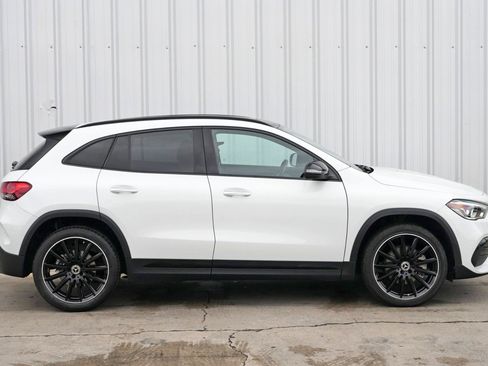Used 2022 Mercedes-Benz GLA 250 GLA 250 w/ Premium, AMG Line & image 55