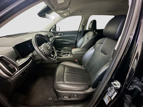 Used 2024 Kia Sorento S AWD/4WD image 13