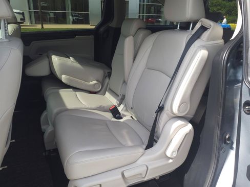 Used 2025 Honda Odyssey EX-L image 14
