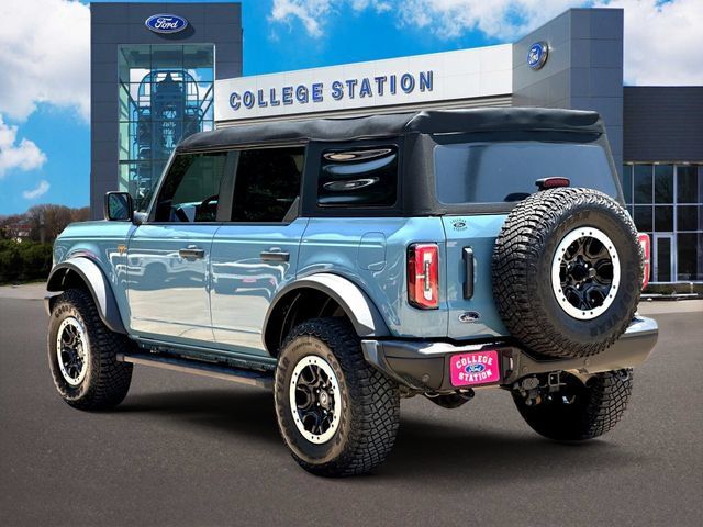 Used 2023 Ford Bronco Badlands w/ Sasquatch Package AWD/4WD image 4