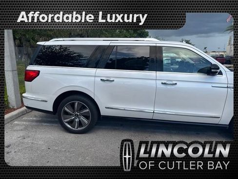 Used 2019 Lincoln Navigator L Reserve w/ Cargo Package AWD/4WD image 1