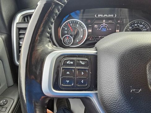 Used 2022 RAM 2500 Big Horn w/ Level B Equipment Group image 18