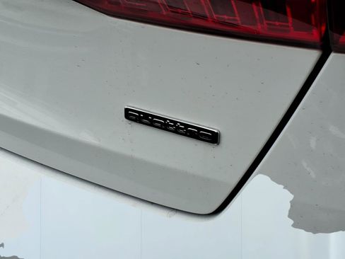 Used 2025 Audi A6 3.0T Premium image 5