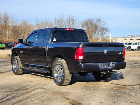 Used 2018 RAM 1500 Express image 10