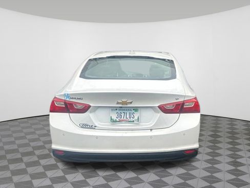Used 2016 Chevrolet Malibu LT w/ Leather Package FWD image 22