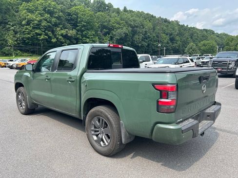 Used 2025 Nissan Frontier SV w/ SV Convenience Package AWD/4WD image 6