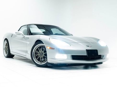 Used 2008 Chevrolet Corvette Coupe image 5