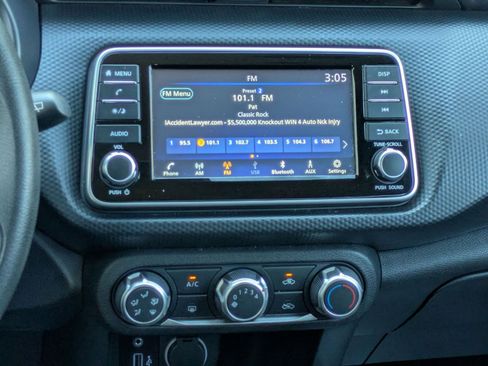 Used 2024 Nissan Kicks S FWD image 18