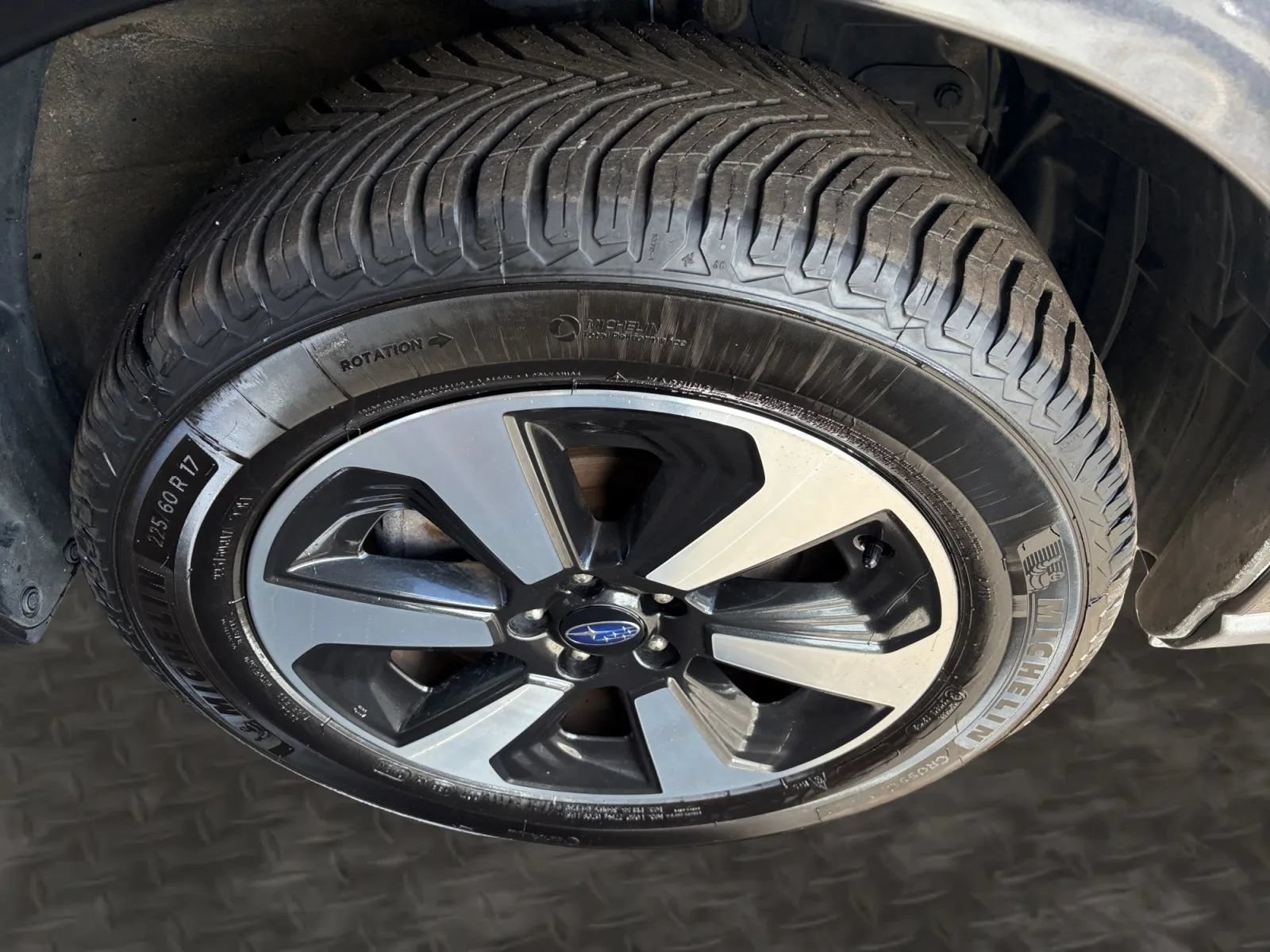 Used 2017 Subaru Forester 2.5i w/ Alloy Wheel Package AWD/4WD image 35
