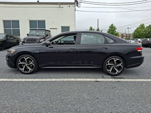 Used 2020 Volkswagen Passat 2.0T R-Line FWD image 8