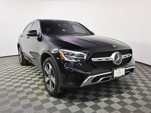 Used 2021 Mercedes-Benz GLC 300 GLC 300 Coupe image 9