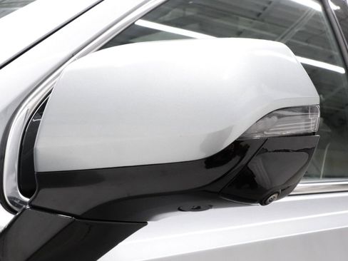 Used 2024 Cadillac Escalade Premium Luxury Platinum image 61