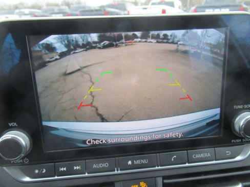 Used 2024 Nissan Altima 2.5 SV image 33