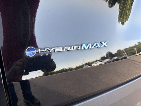 Used 2024 Toyota Grand Highlander AWD Hybrid image 33