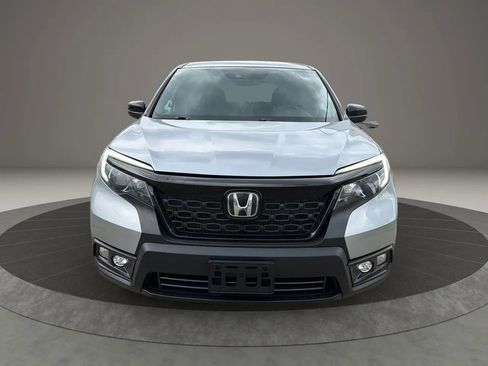 Used 2019 Honda Passport Sport image 2