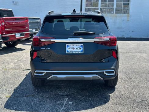 Used 2023 Kia Seltos EX AWD/4WD image 5