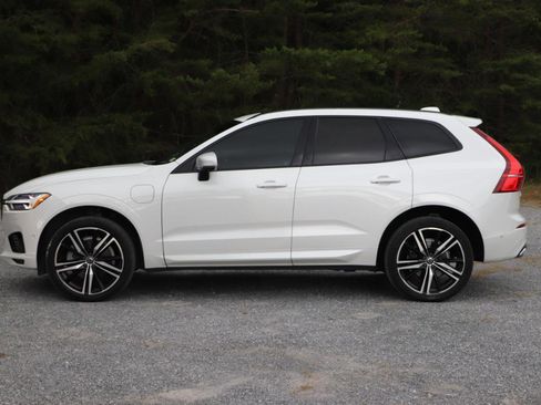 Used 2018 Volvo XC60 T8 R-Design w/ Convenience Package AWD/4WD image 35