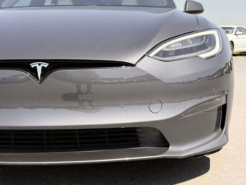 Used 2022 Tesla Model S Plaid AWD/4WD image 5