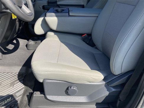 Used 2022 Ford F250 XL w/ STX Appearance Package image 24