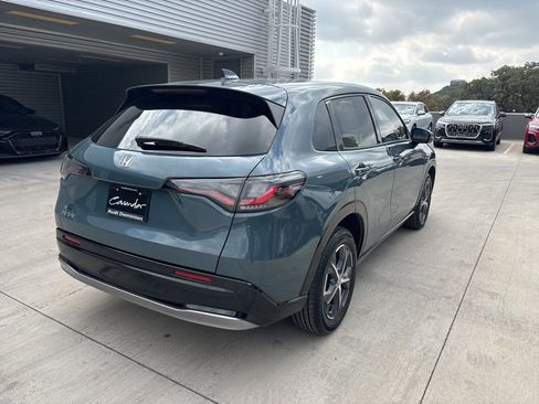 Used 2024 Honda HR-V EX-L image 6