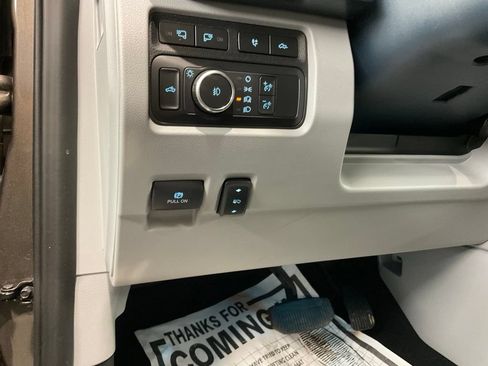 Used 2023 Ford F350 Limited w/ FX4 Off-Road Package AWD/4WD image 9