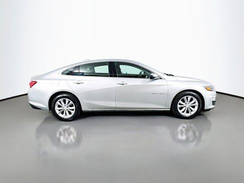 Used 2022 Chevrolet Malibu LT FWD image 6