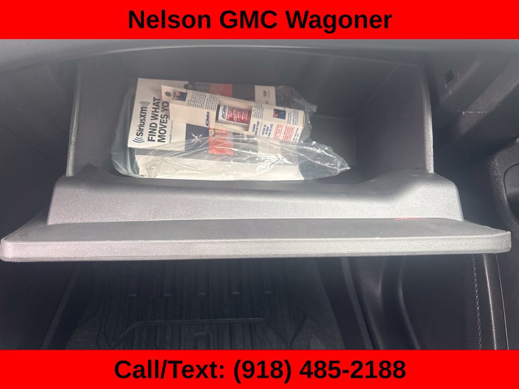 Used 2022 GMC Terrain AT4 w/ LPO, Floor Liner Package AWD/4WD image 36