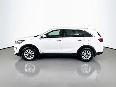 Used 2019 Kia Sorento AWD V6 image 9