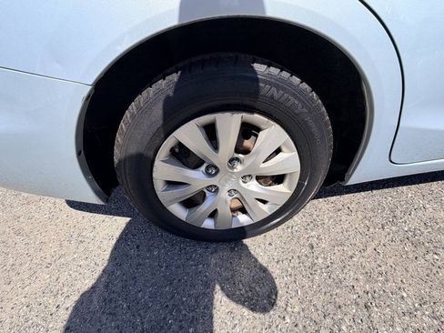 Used 2012 Honda Civic LX image 27